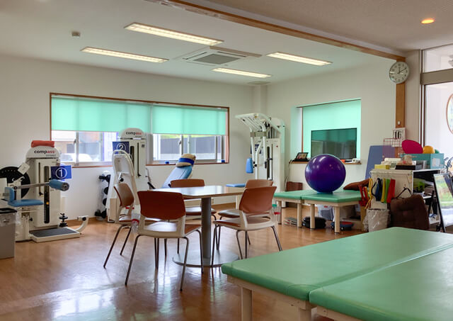 株式会社ホットスタッフ下関(山口県下関市/長府駅/介護士・ケアスタッフ)_3